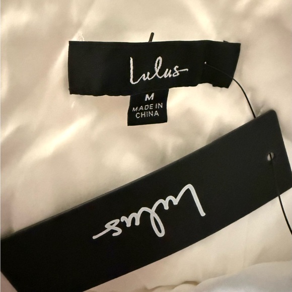 Lulus Radiant Arrival Shiny White Organza Tiered Tie Strap Maxi Dress Size M NWT - Picture 13 of 16